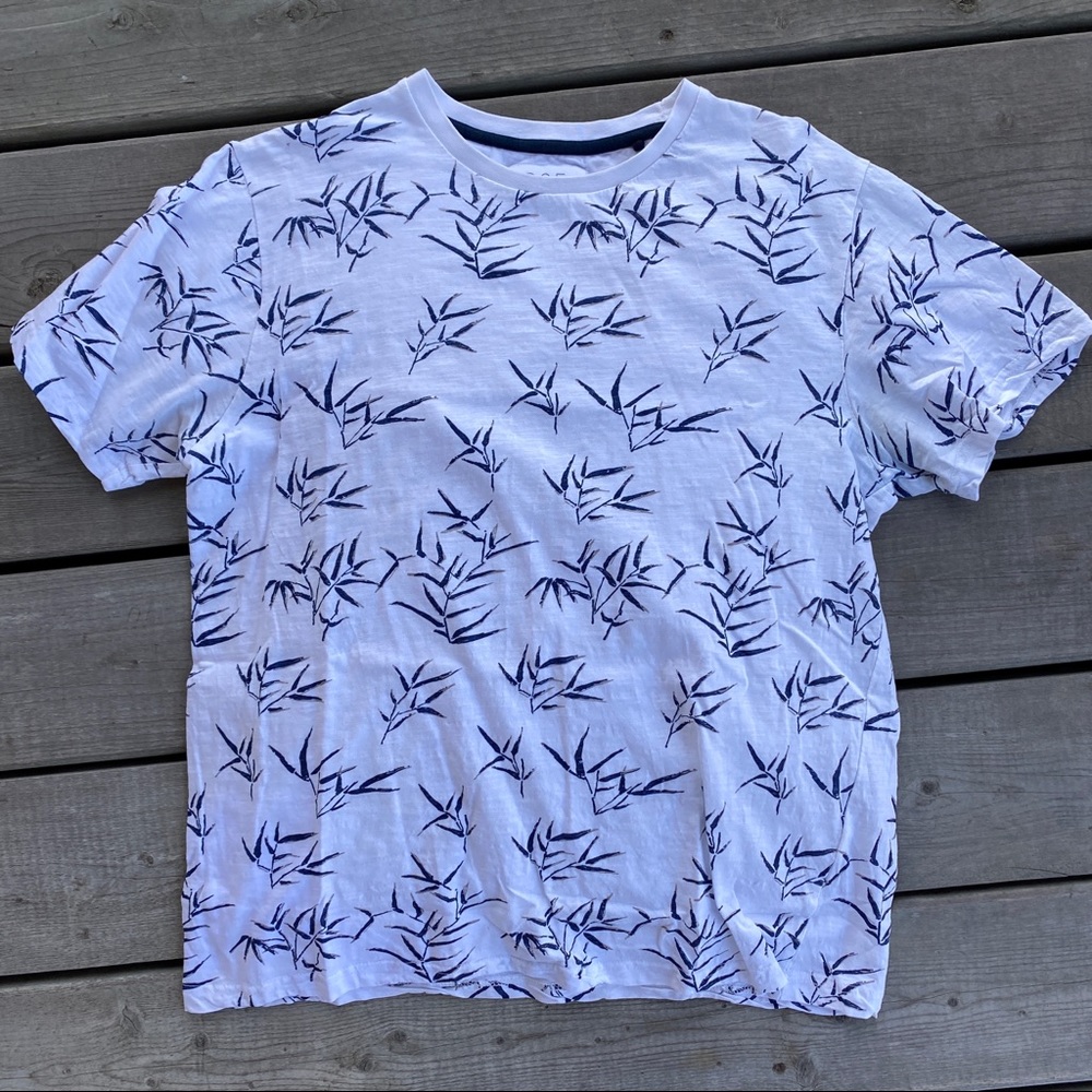 3/$25 || D&F Ricky Singh Fern White Tee
